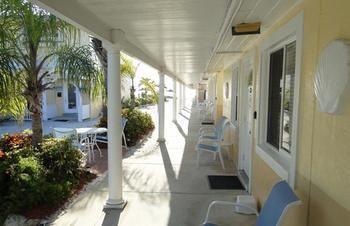 White Sands Beach Resort Holmes Beach Dış mekan fotoğraf